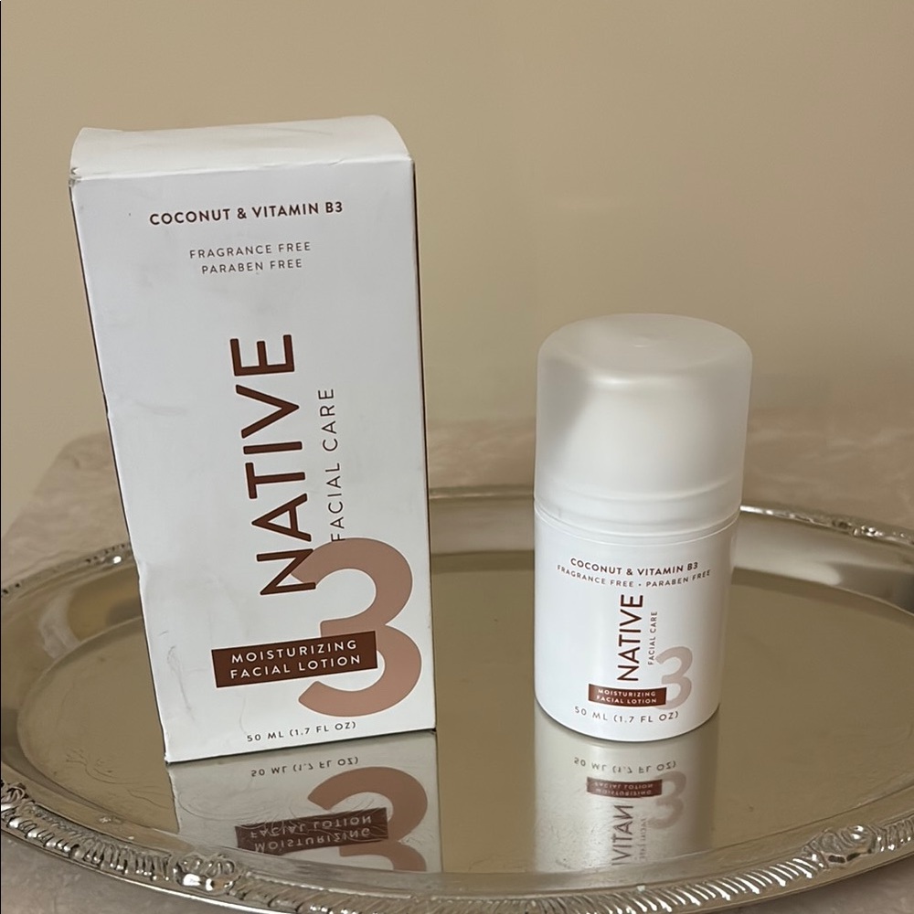 Native Moisturizing Facial Lotion NIB